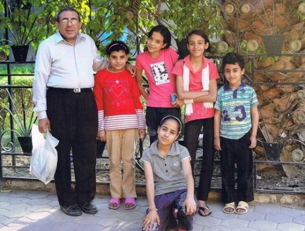 Docteur Adel et les enfants